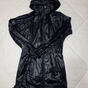 Women's XS Nike Sportswear hooded rain resistant jacket